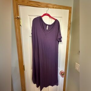 Cute purple dress to transition into fall